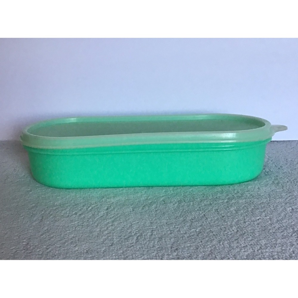 VTG Tupperware Storage Container Oval Jadeite Green Cheese With Lid #1375-15